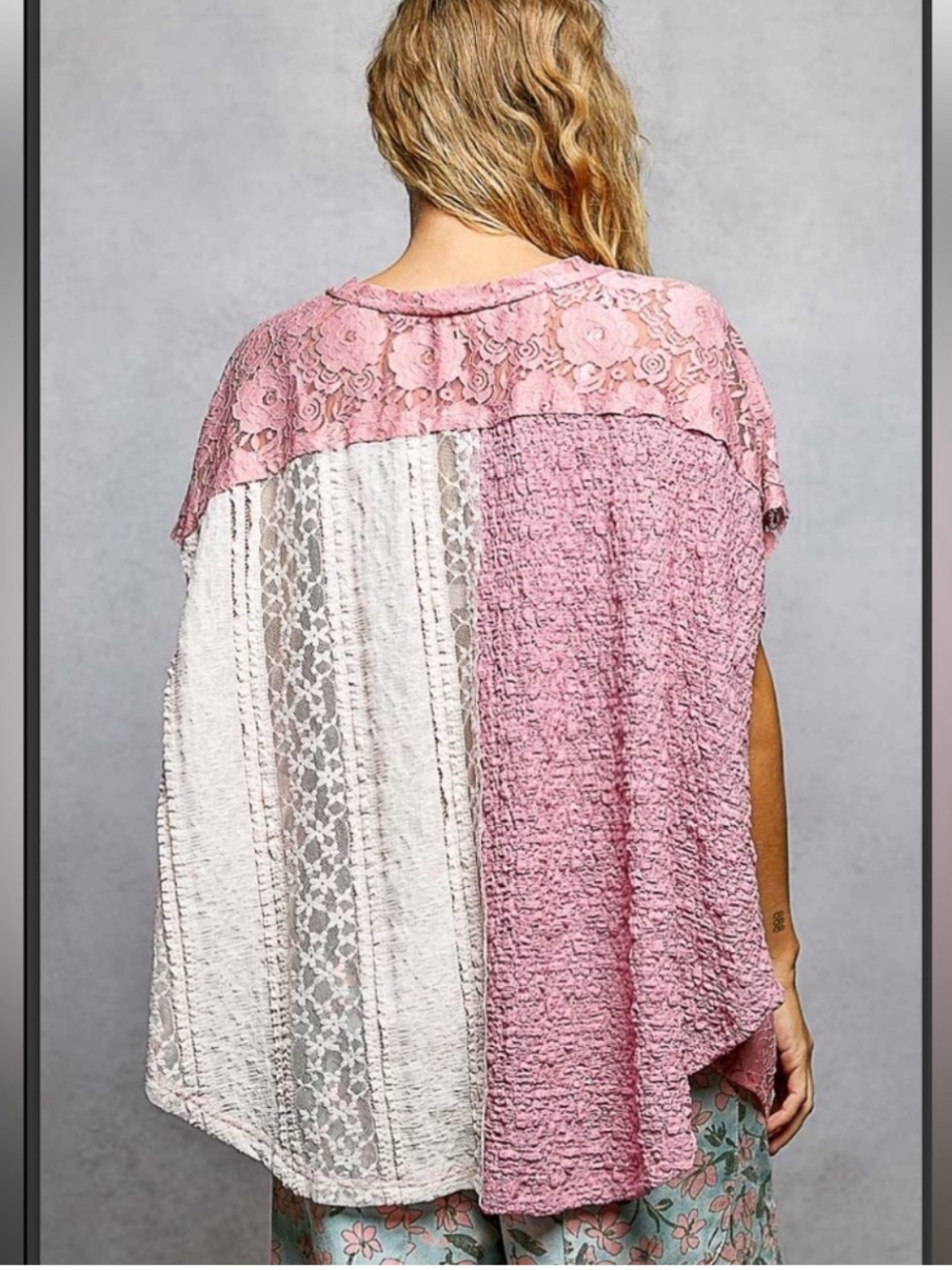 POL Patchwork Floral Lace Top - Picture 2 of 4